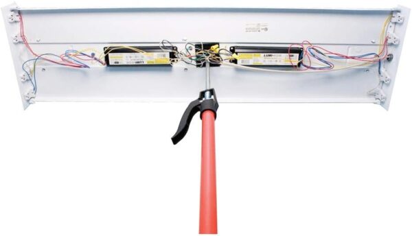 Third hand support tool.