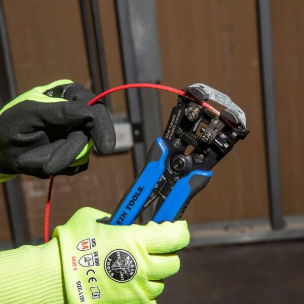 Self-Adjust Wire Stripper/Cutter