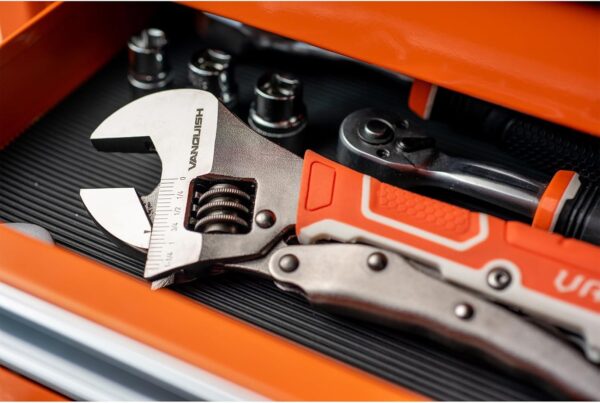 Locking Adjustable Wrench - Image 4