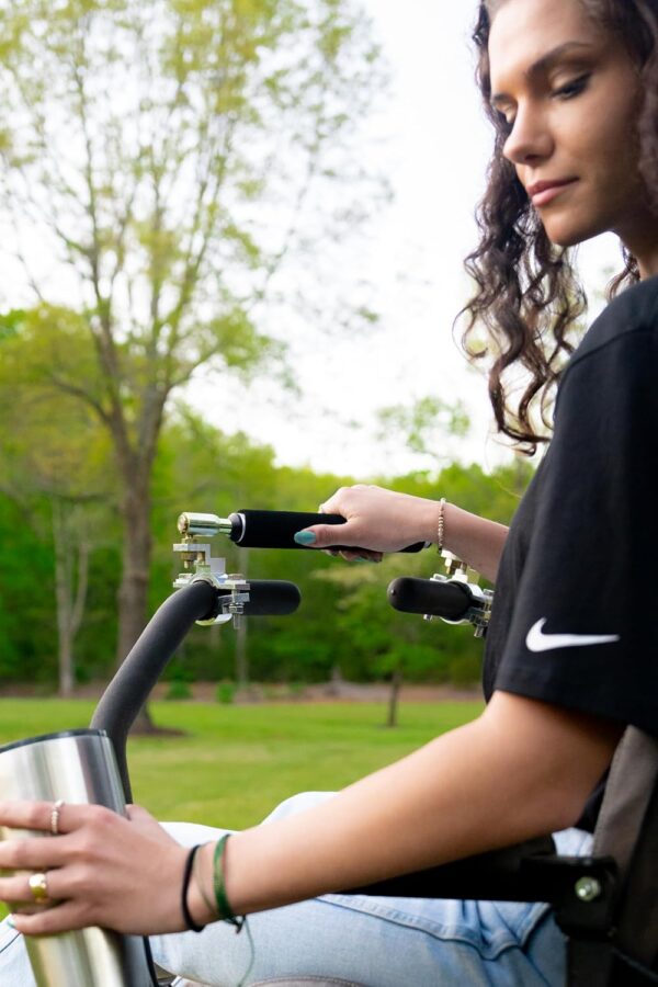 One Handed Bar for Zero Turn Mower Operation - Image 4